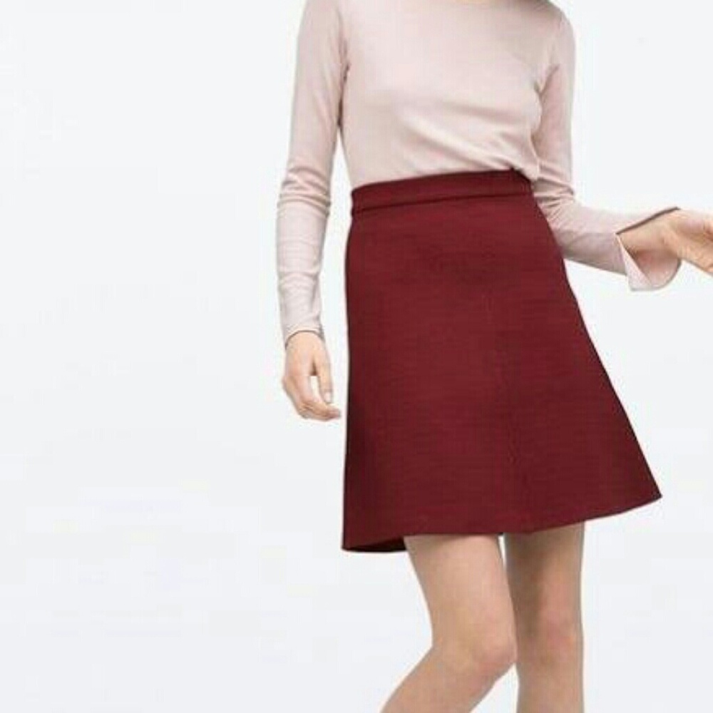 NWT! Zara Burgundy a-line  womans skirt